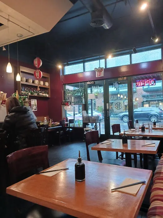 Yuki Sushi and Sake Bar | Japanese Restaurant Picture 4