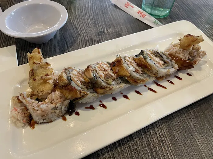 Sushi & Sake Picture 3