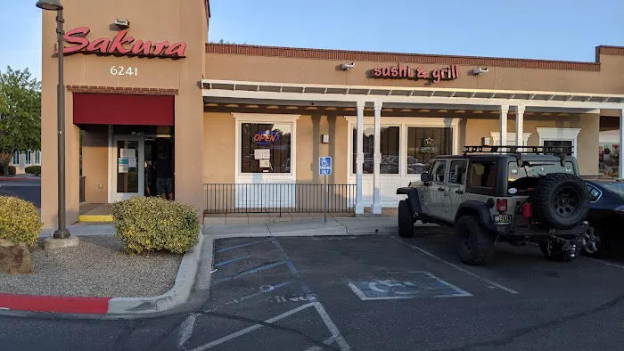 Sakura Sushi and Grill Picture 1