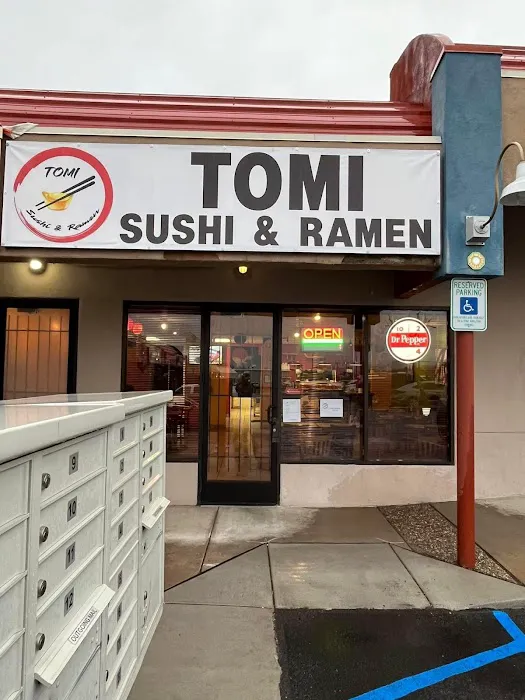 TOMI Sushi & Ramen Picture 6