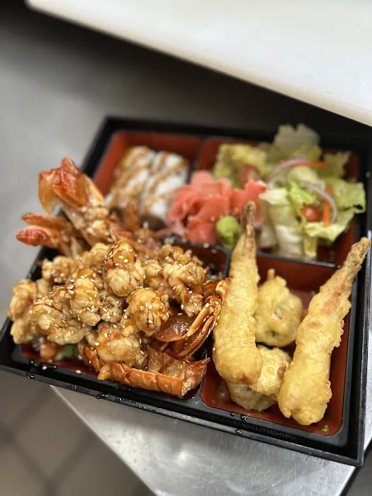 Bento Sushi Japanese Restaurant Picture 4
