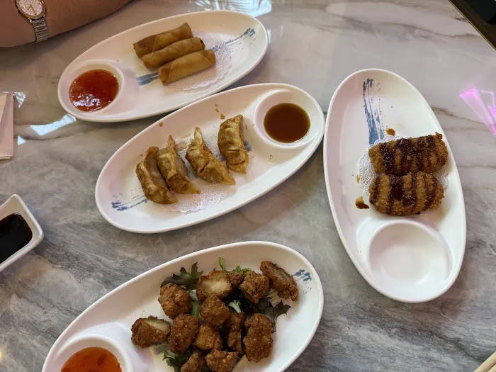 Sushi Taku - Charlotte Picture 7