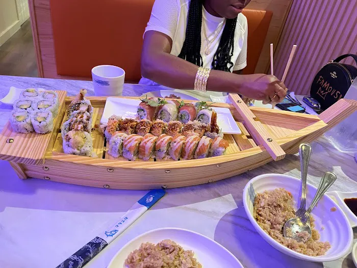 Sushi Taku - Charlotte Picture 9