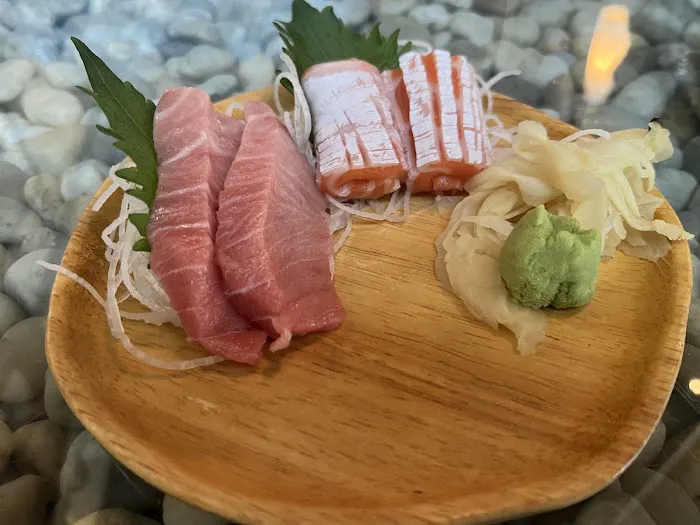 Pisces Sushi Bar and Lounge Picture 7