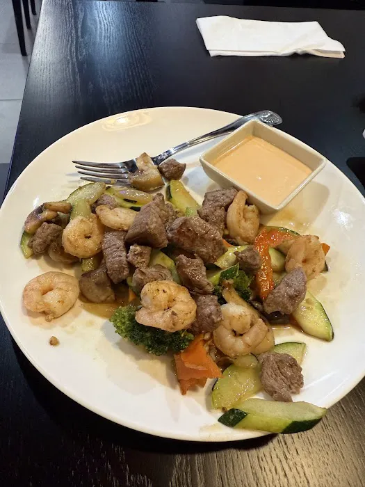 Yummy Sushi: Sushi & Hibachi All You Can Eat Picture 10