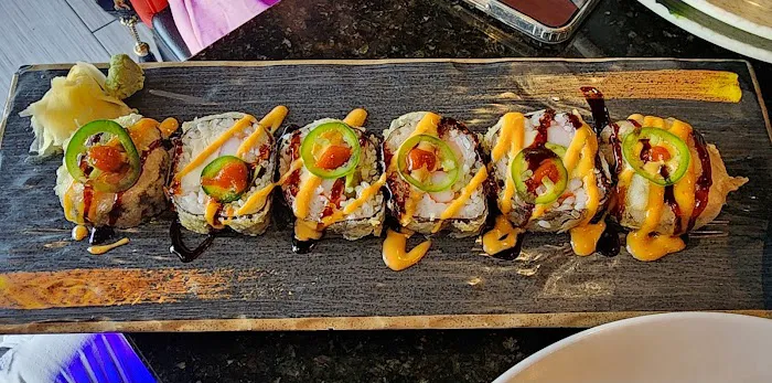Cherry Sushi Bar Picture 2