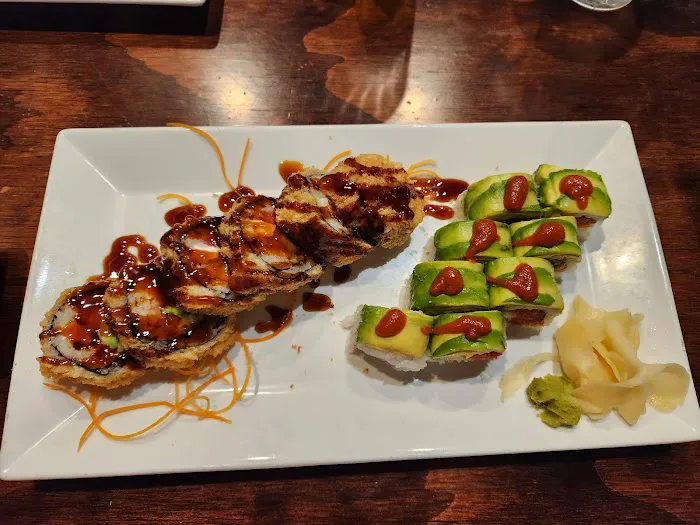 Akahana Asian Bistro Bar & Sushi Picture 6