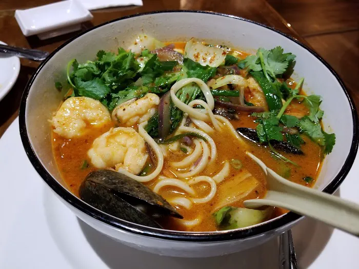 JIA Asian Fusion & Sushi Bar Picture 3
