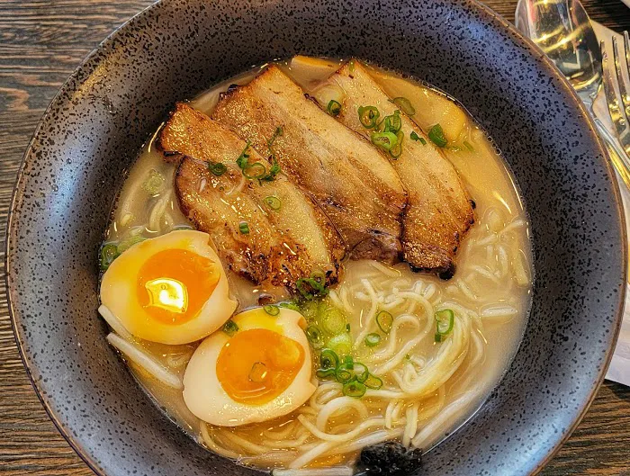 Kairu Sushi and Noodle Bar Picture 10