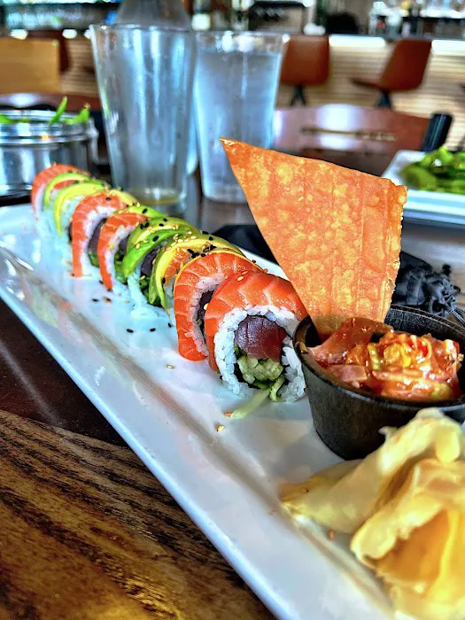 eeZ Fusion & Sushi Picture 4