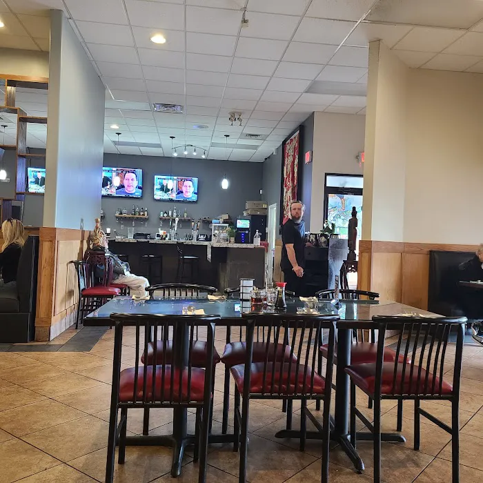 Phoenix Thai & Japanese Restaurant Picture 4