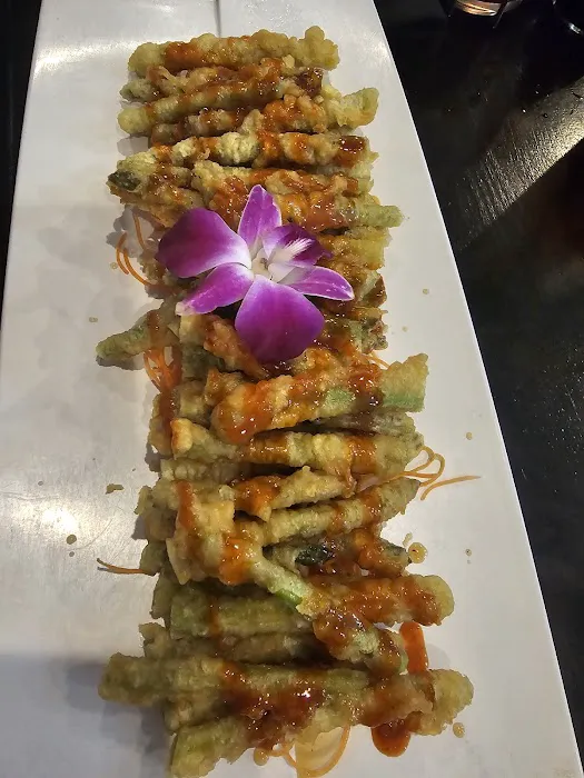 Phoenix Thai & Japanese Restaurant Picture 7