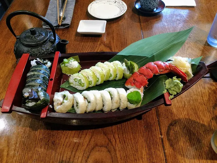 UMI Japanese Restaurant Picture 7
