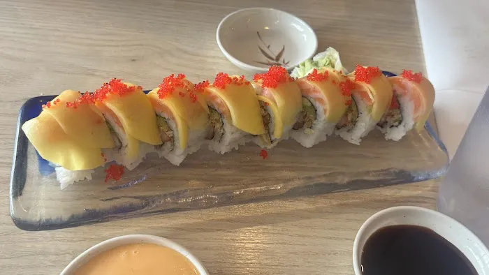 Konnichiwa steak, sushi &bento Picture 4
