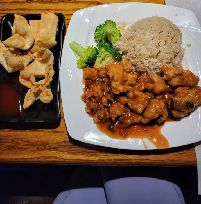 Pacific Pagoda Sushi & Grill Picture 6
