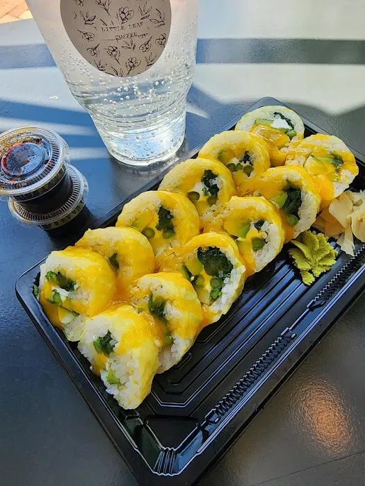 MoMo's Sushi & More Picture 5