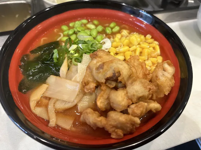 MoMo's Sushi & More Picture 9