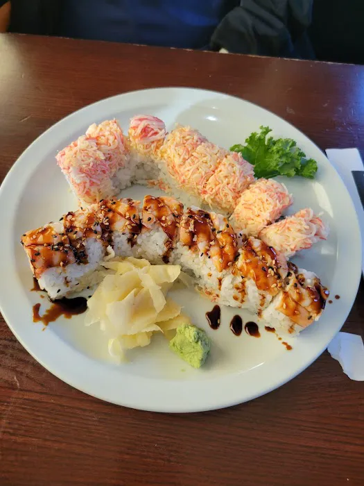 Irashiai Sushi Pub Japanese Picture 3