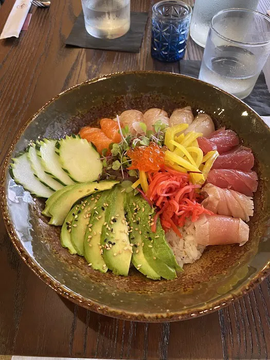 Maguro Picture 9