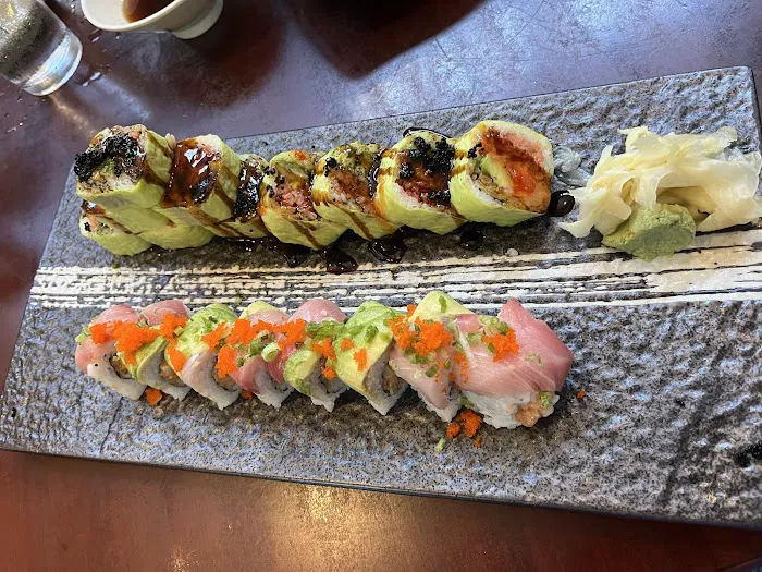 Green Tea Sushi Japanese Restaurant Picture 2