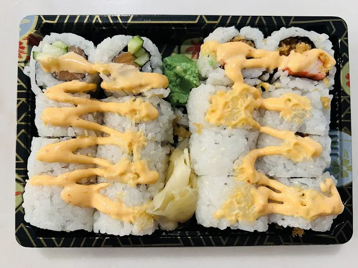 Fuji Hibachi Wok & Sushi Picture 5