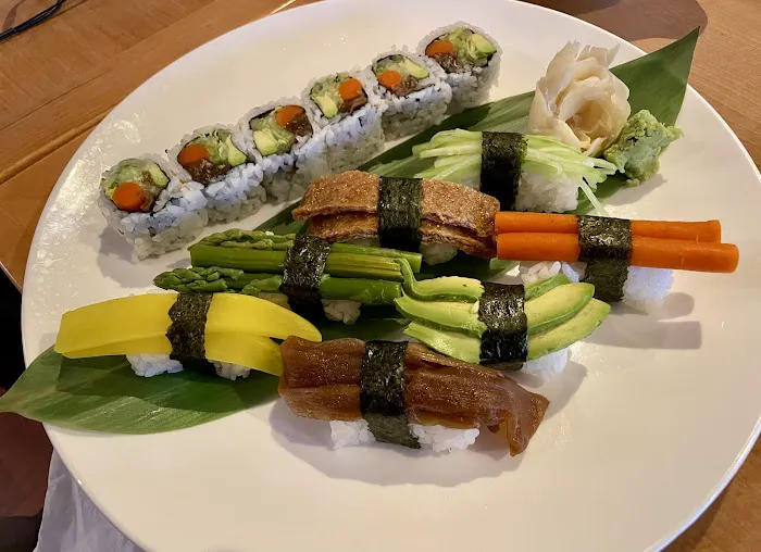 Zen Sushi Picture 3