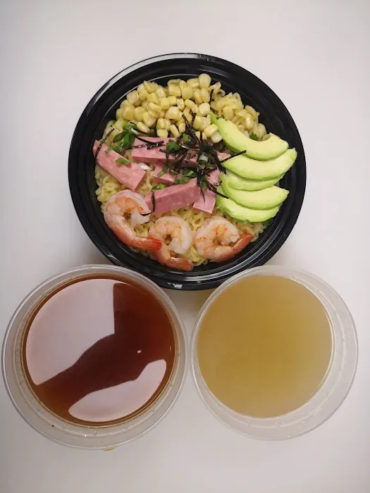 Izu sushi and poke Picture 5