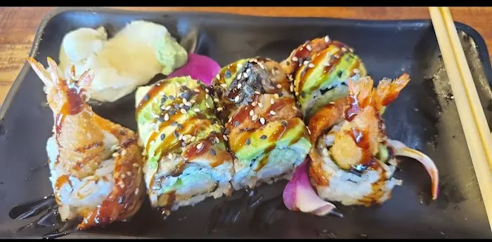 Izu sushi and poke Picture 1