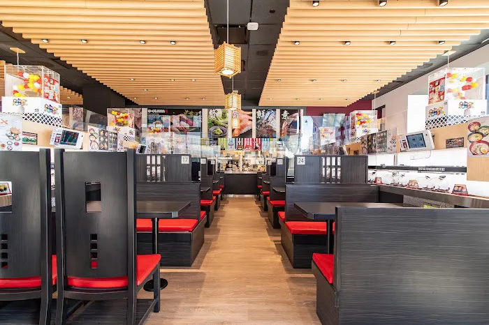 Kura Revolving Sushi Bar Picture 2