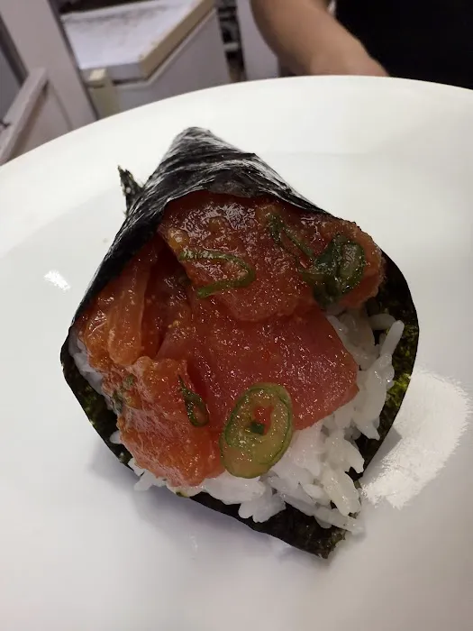 yellowfish sushi Picture 1