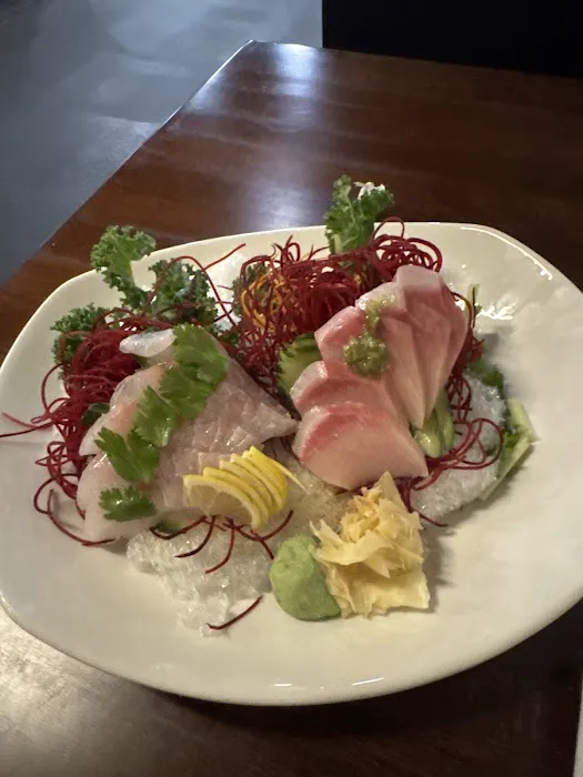 Toroko Sushi Picture 7