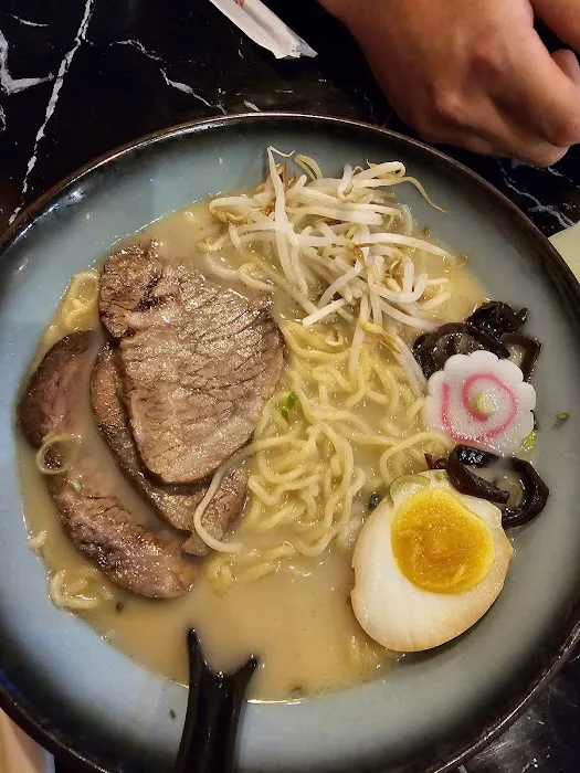Ginza Ramen and Poke Picture 8