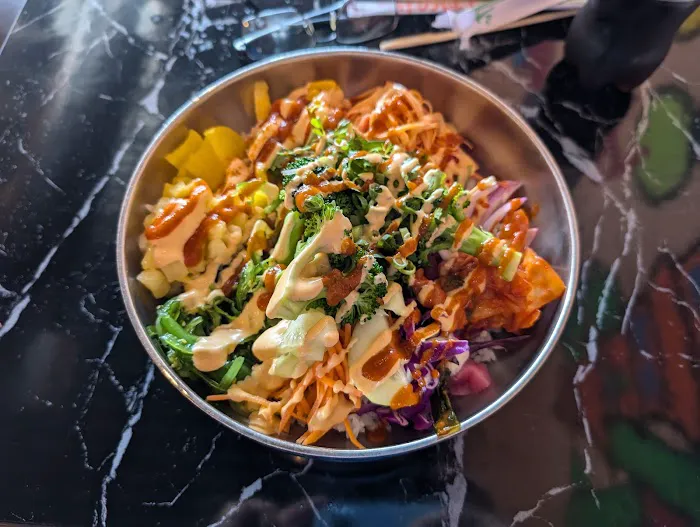 Ginza Ramen and Poke Picture 3
