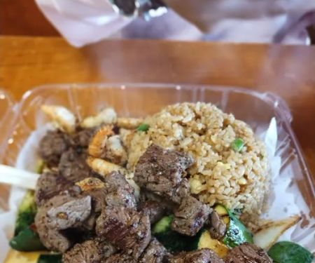 Sumo Sumo Hibachi Bar