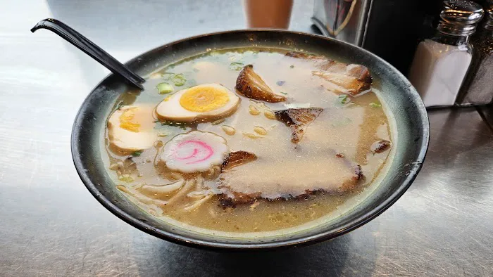 Ginza Ramen and Poke Picture 1