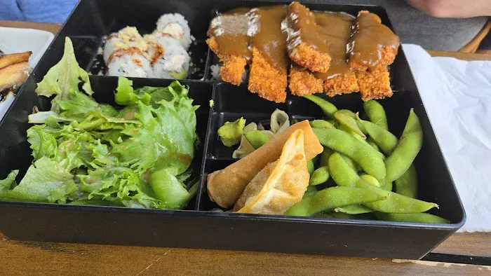 Bluefin Sushi & Ramen Picture 10