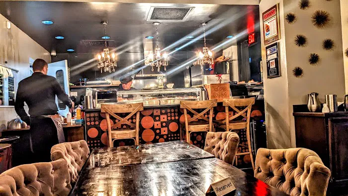 Uni'Ko Japanese Lounge Picture 3