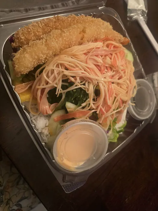 Ginza Ramen and Poke Picture 3