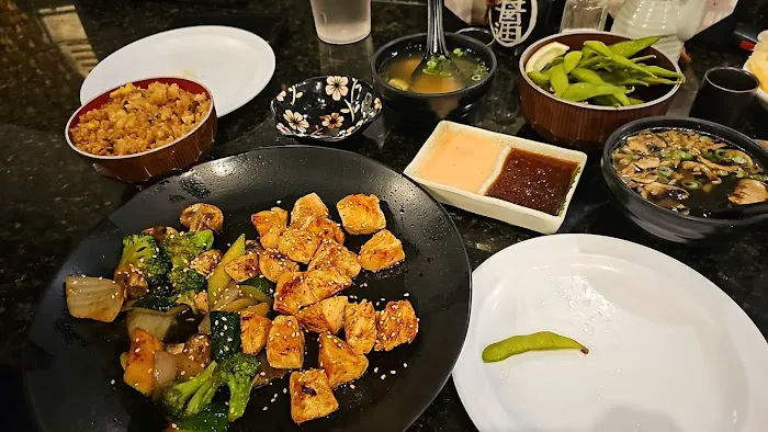 Hotaru Sushi & Hibachi Picture 8