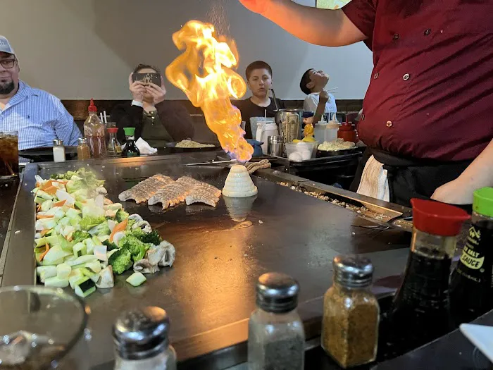 Bonzai Steak and Sushi Restaurant Picture 6