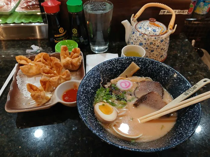 Yoshiko Ramen & Sushi Picture 10