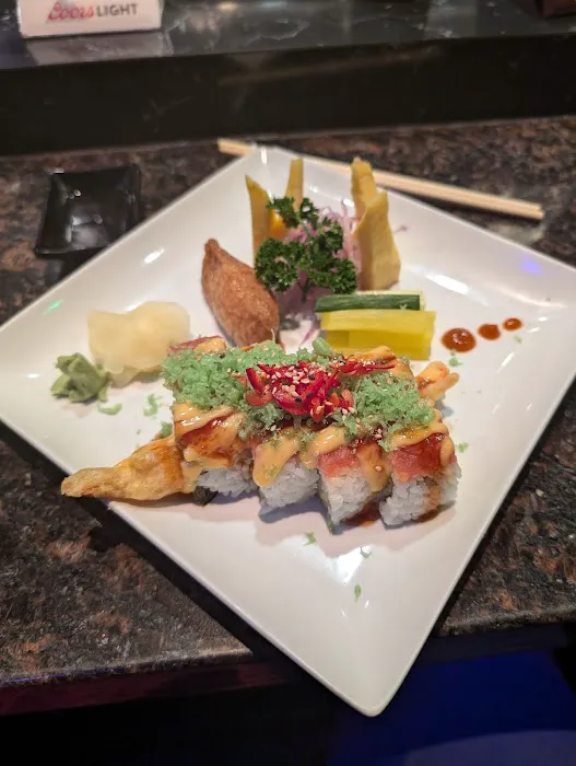 Nanami Sushi Bar & Grill Picture 6