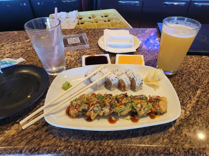 Umi Sushi Bar & Grill Picture 3