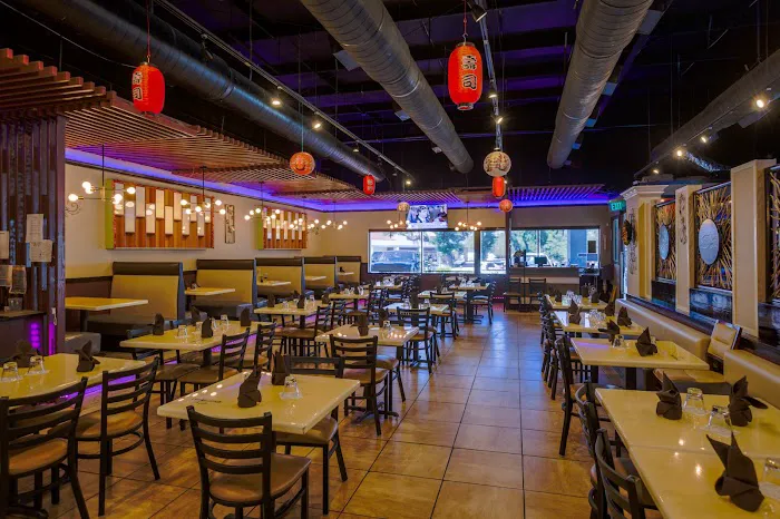 Eurasia Sushi Bar & Seafood Picture 5