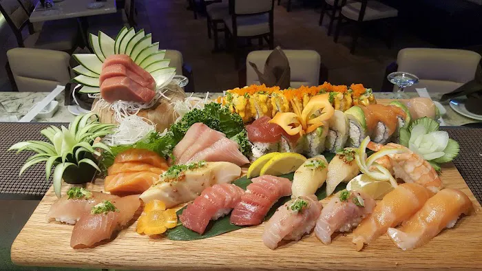 Eurasia Sushi Bar & Seafood Picture 9