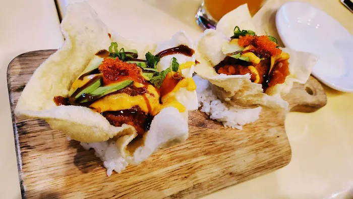 Eurasia Sushi Bar & Seafood Picture 1
