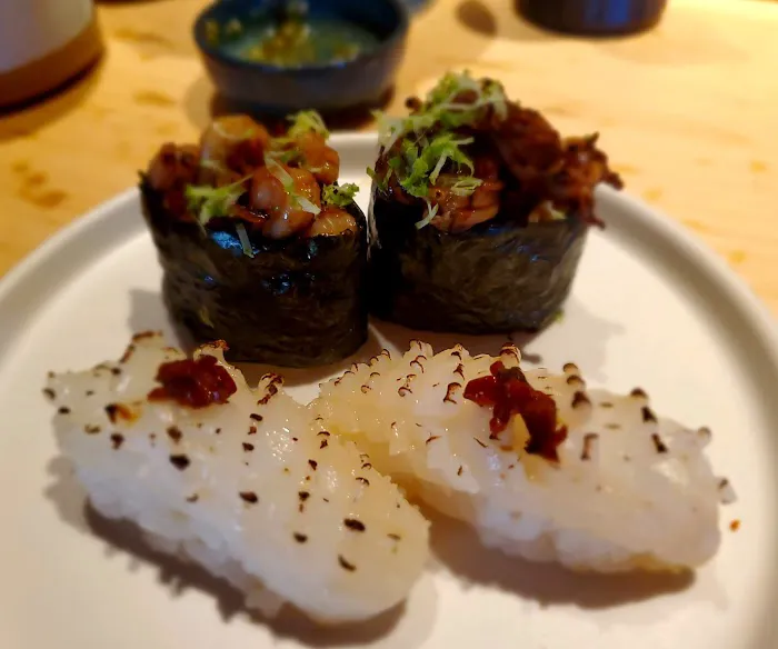 Neighborhood Sushi Picture 6