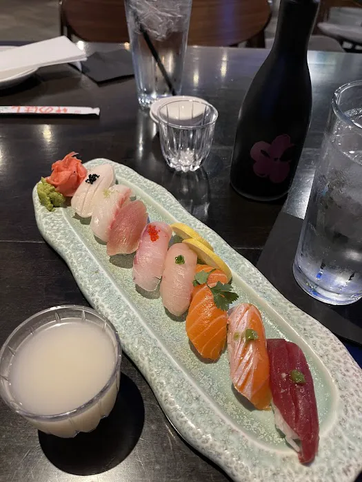 Maiko Sushi Lounge Picture 9