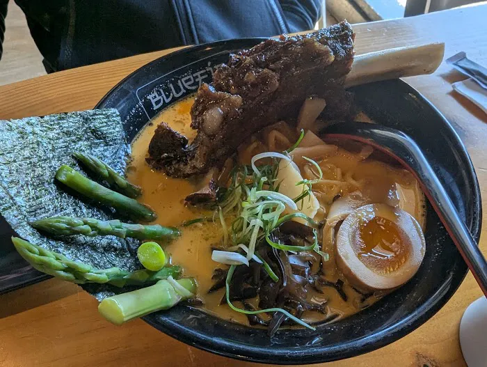 Bluefin Sushi & Ramen Picture 9