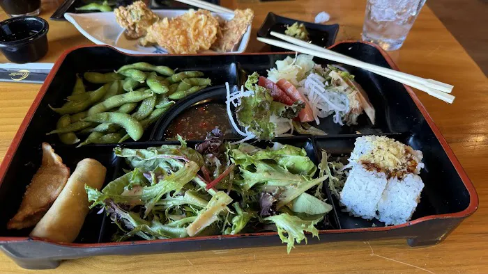 Bluefin Sushi & Ramen Picture 5